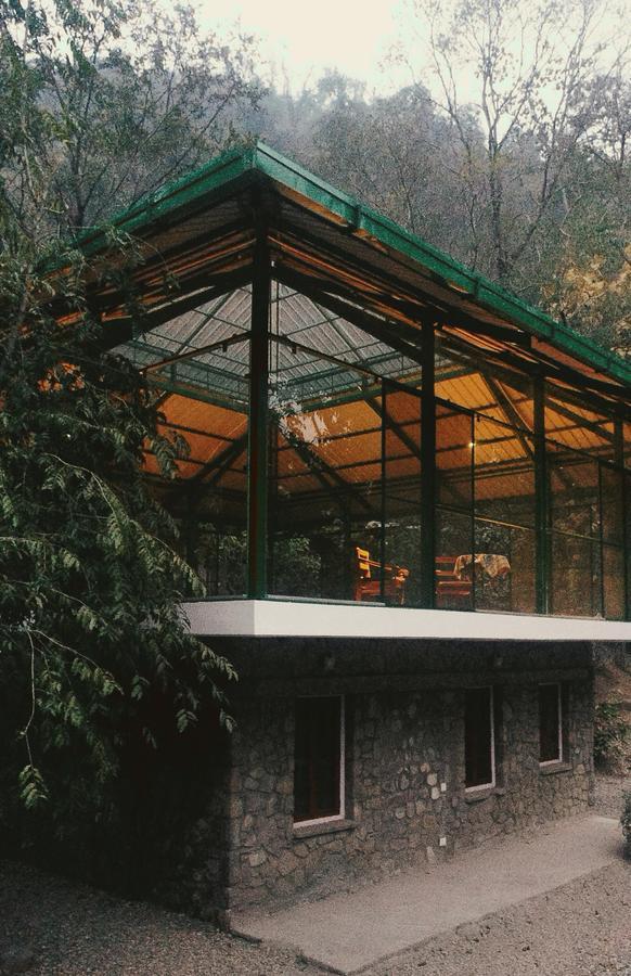 Neemrana'S Glasshouse On The Ganges Rishīkesh Dış mekan fotoğraf